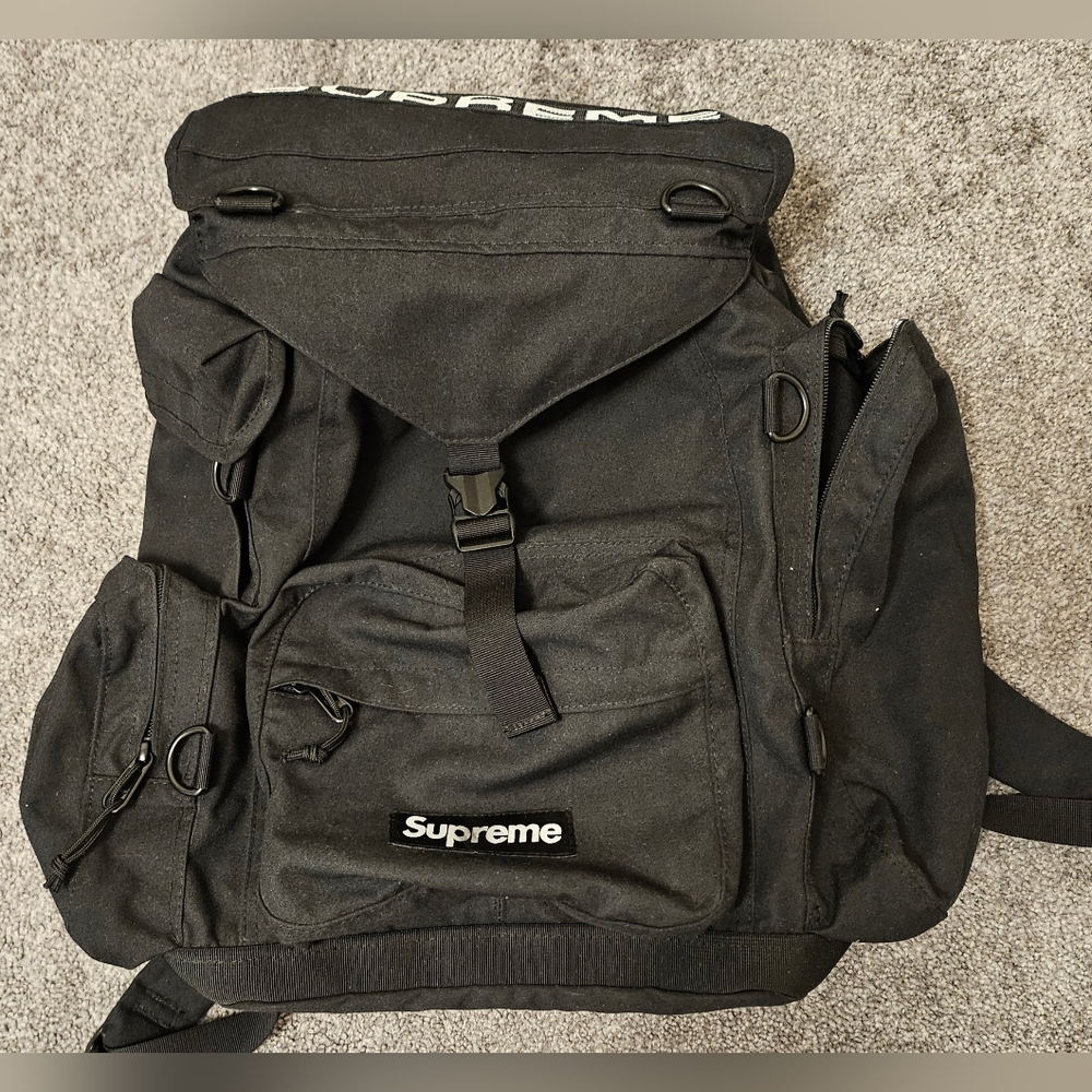 Supreme Field Backpack SS23 37L Black UGC